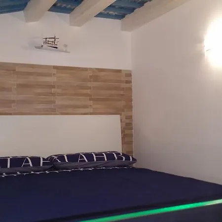 La Casetta Nel Porto Castellammare del Golfo Room photo