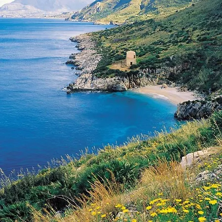 La Casetta Nel Porto Castellammare del Golfo Exterior photo
